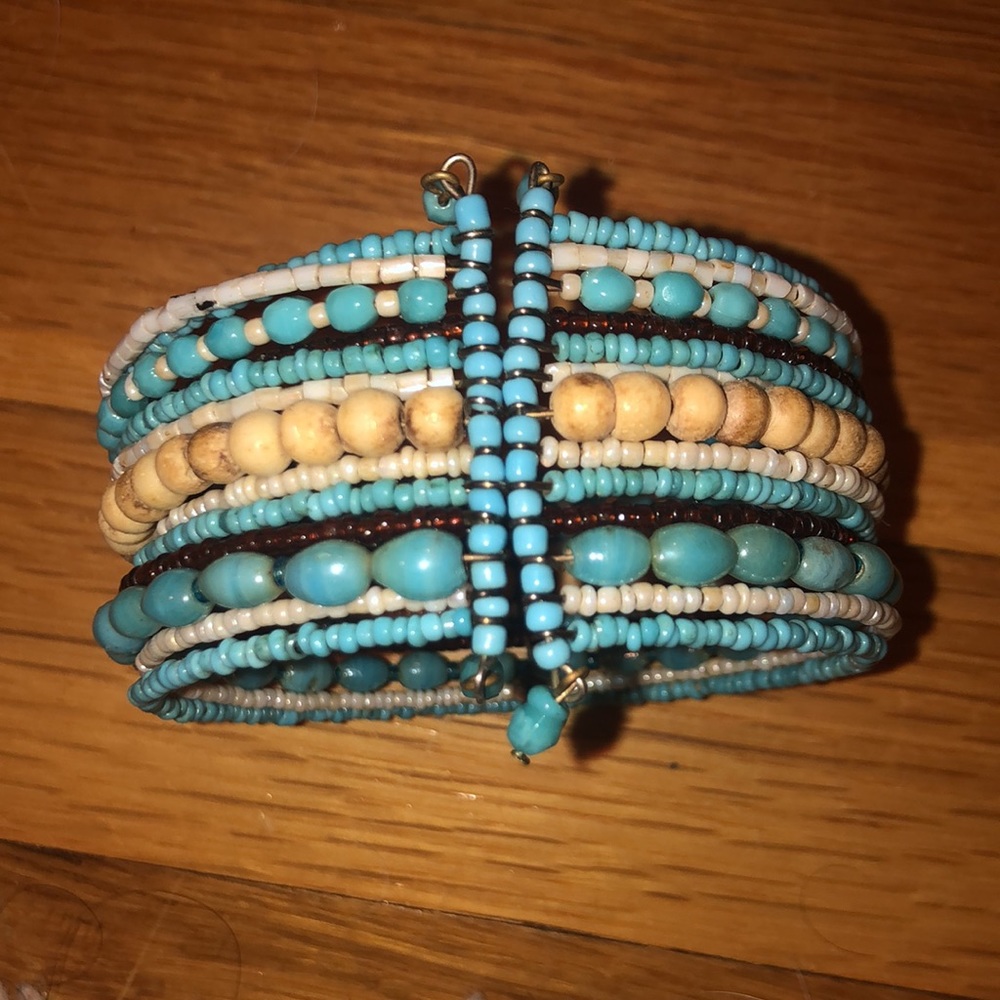 Turquoise Beaded Layered Bracelet - Picture 5 of 5